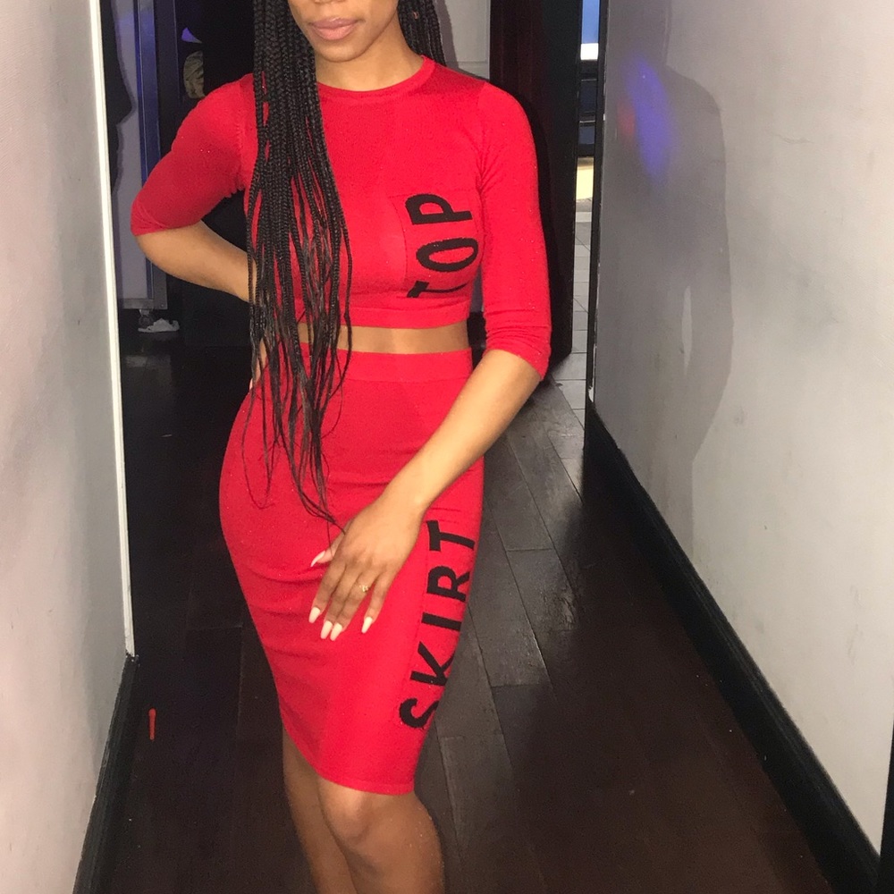 2-Piece Skirt Set
